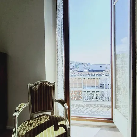 T2 Lumineux En Centre-ville Avec Balcon Et Animaux Admis - Fr-1-555-48 *