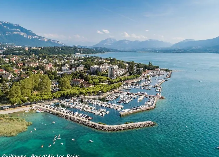 T2 Aix-les-bains, Lumineux, Animaux Acceptes, Parking - Fr-1-555-48 Apartment